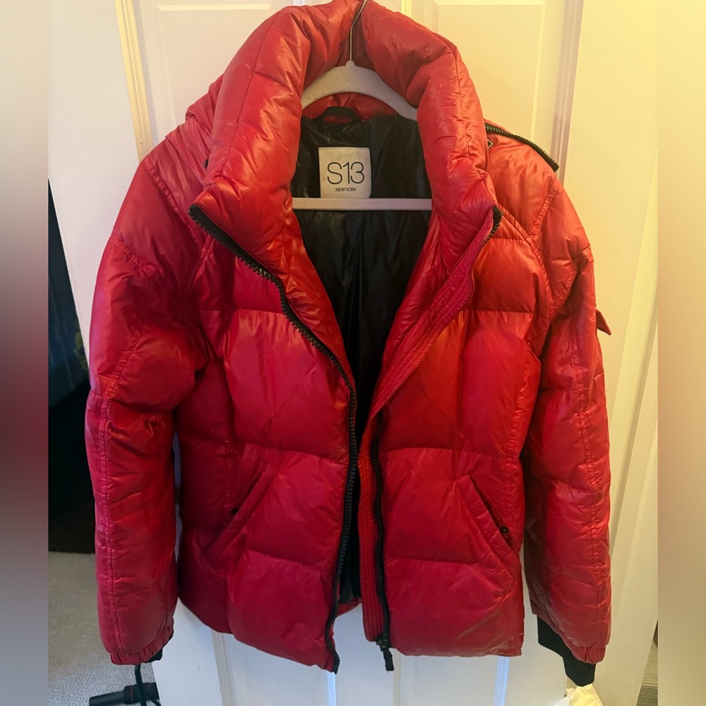S13 Women's Vibrant Red Puffer Coat